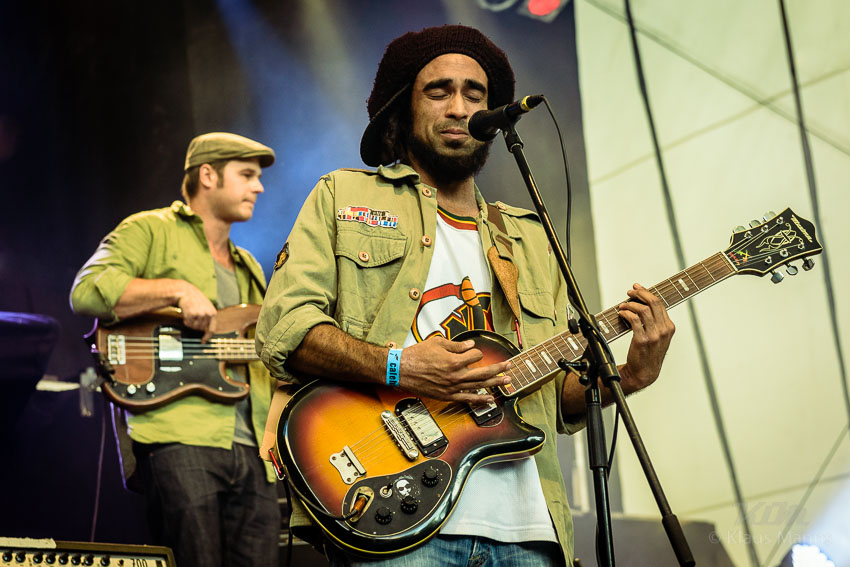 Marleys_Ghost_2015-09-27_003.jpg : Marley‘s Ghost beim REFUGEE AID Benefiz-Festival am 27.09.2015 auf Festung-Ehrenbreitstein, Bild 3/23